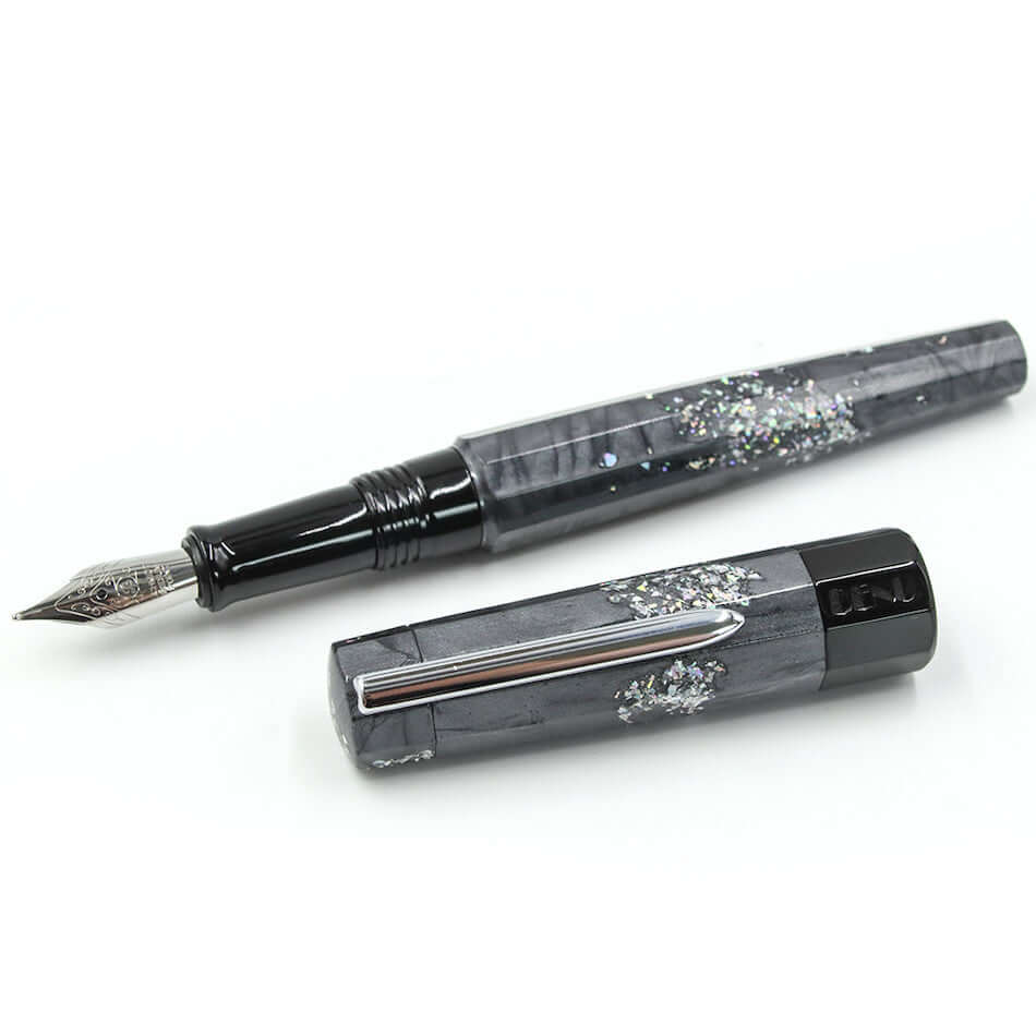 Benu Euphoria Fountain Pen Caviar