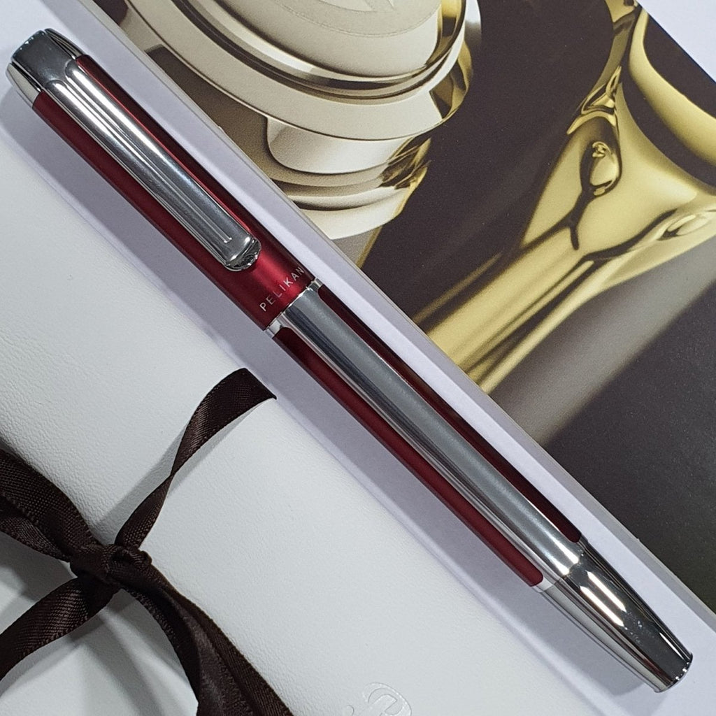 Pelikan Pura P40 Fountain Pen